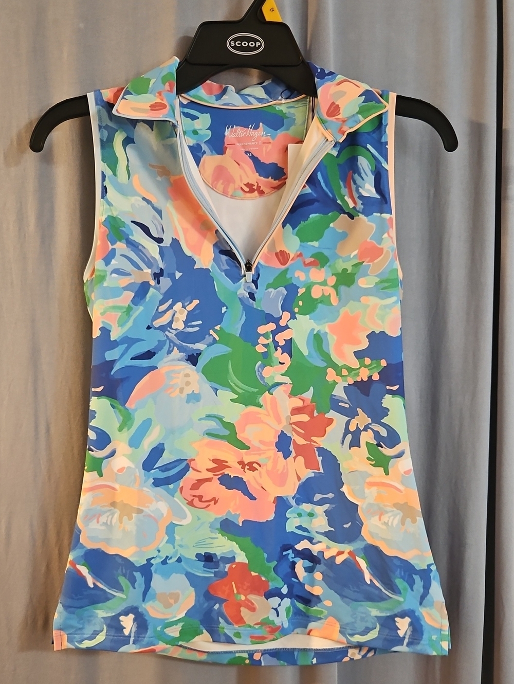 Walter Hagen Performance 11 Sleeveless Golf Polo: BLUE GOUACHE FLORAL: NWT: XS